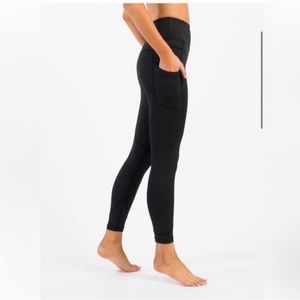 Zyia Black Light n Tight Pocket High Rise Leggings